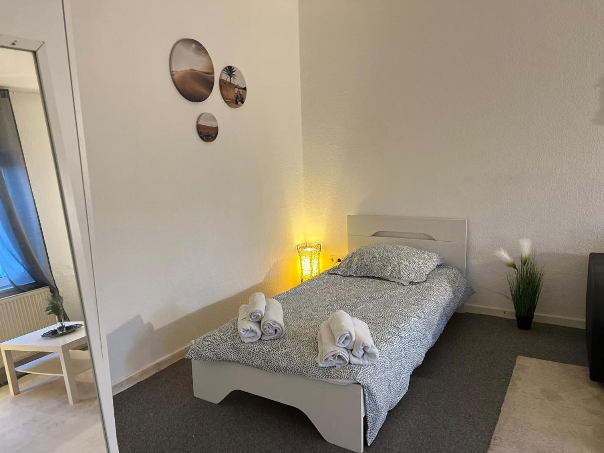 Fairbooking24Private Apartments Nbg Exhibition Ground Room Agancy 뉘른베르크 외부 사진